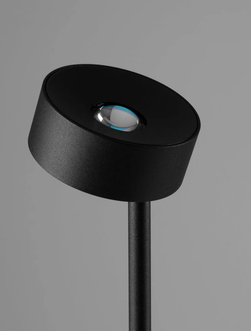 Irida Stehlampe 3000K Schwarz