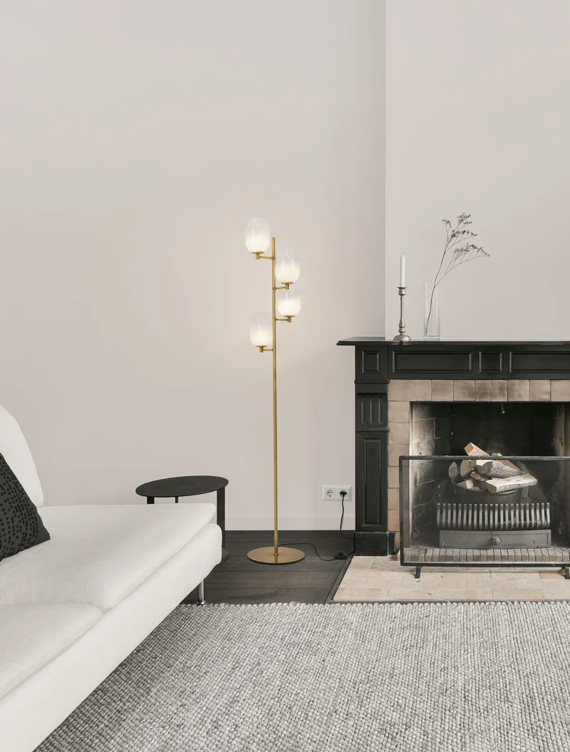 Balor Stehlampe 165cm mit 4 Armen