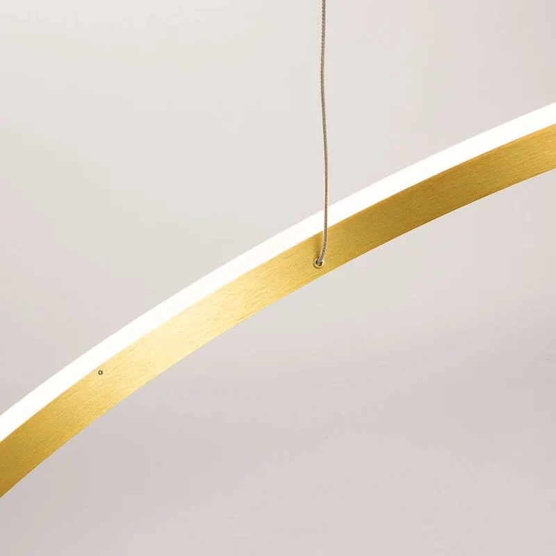 s.luce LED Ring Pendelleuchte 3-flammig Exzentrisch