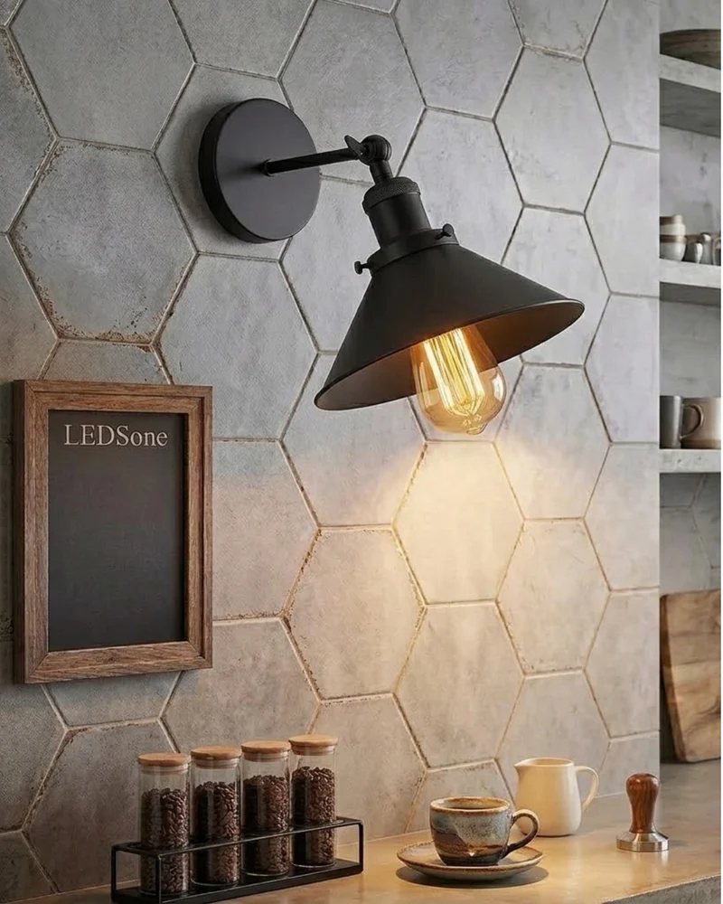Industrielle verstellbare Wandleuchte, schwarzer Retro-Metallkäfig ~3296