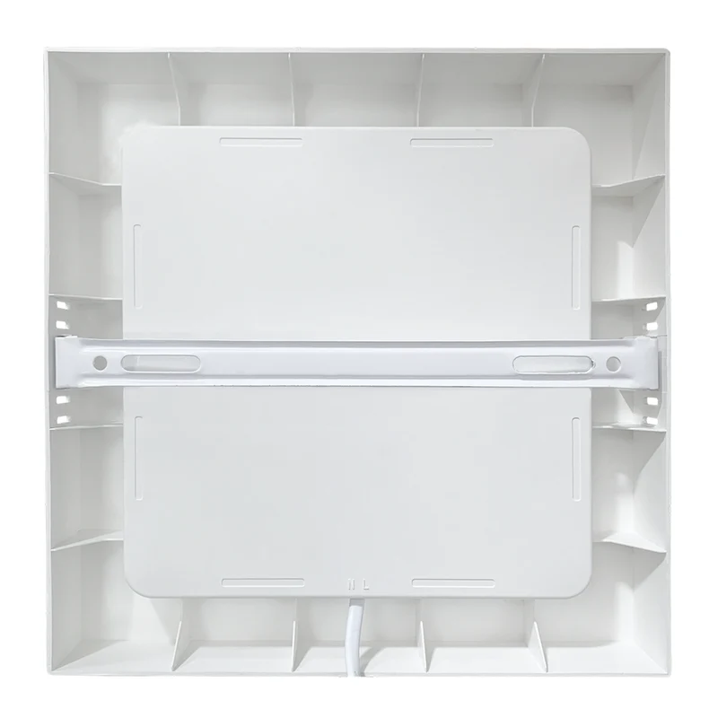 LED Aufbauleuchte in Weiß, 24 W, 230 V, IP44-geschützt, 2400 lm, Lichtfarbe einstellbar, 299x35 mm, Deckenleuchte mit Diffusor, Badezimmerlampe