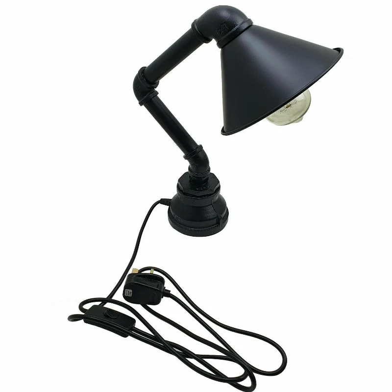 Steampunk Tischleuchte mit Wasserpfeifen Rohrlampen~2341