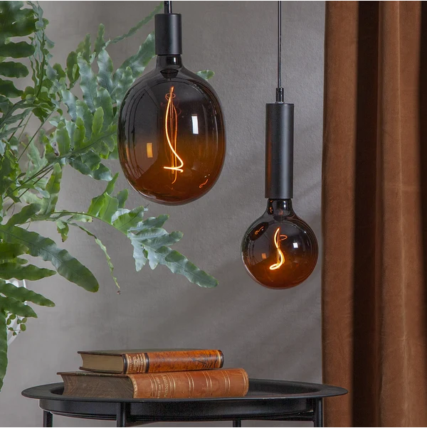 Dekorative dimmbare LED Leuchte im industrial Design mit wunderschönem Colour-Mix