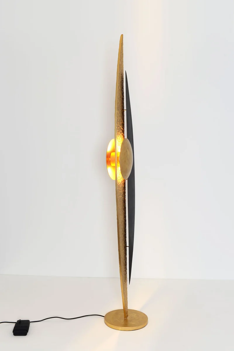 LED-Stehlampe La Presa 4-flammig dimmbar mit Blende