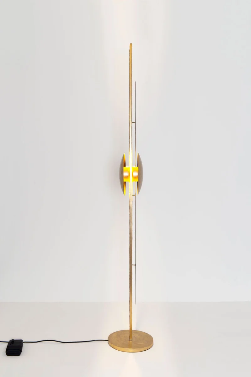 LED-Stehlampe La Presa 4-flammig dimmbar mit Blende