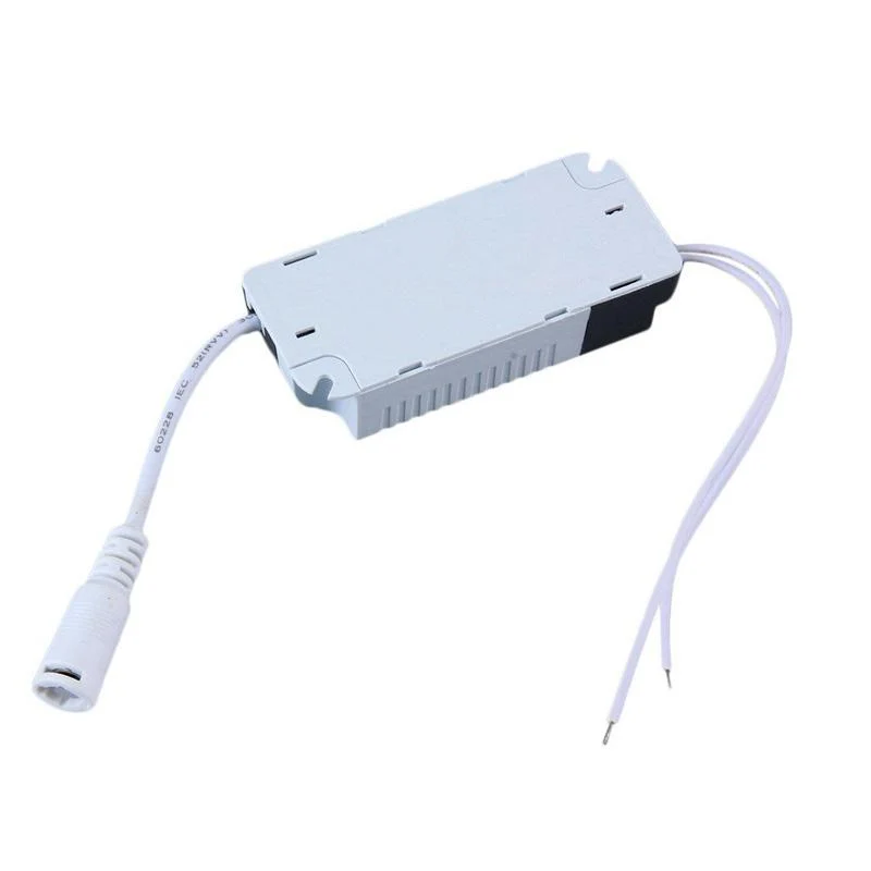 LED Treiber 1-3W 300mA Konstantstrom Kompakt Netzteil ~1108