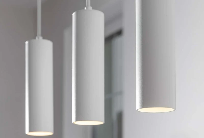 Hängeleuchte für 3xGU10-Leuchtmittel, Alu, Röhrenform, weiß