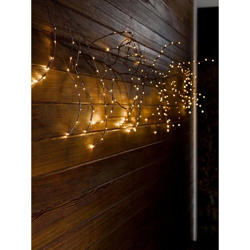 LED Dekoration variabel als Lichterkranz Lichtergirlande braun 240 Warmweiße Dioden IP44