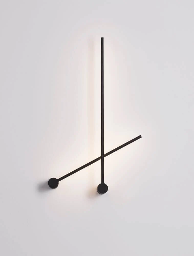 Synthesi LED Wandleuchte H 90cm 3000K