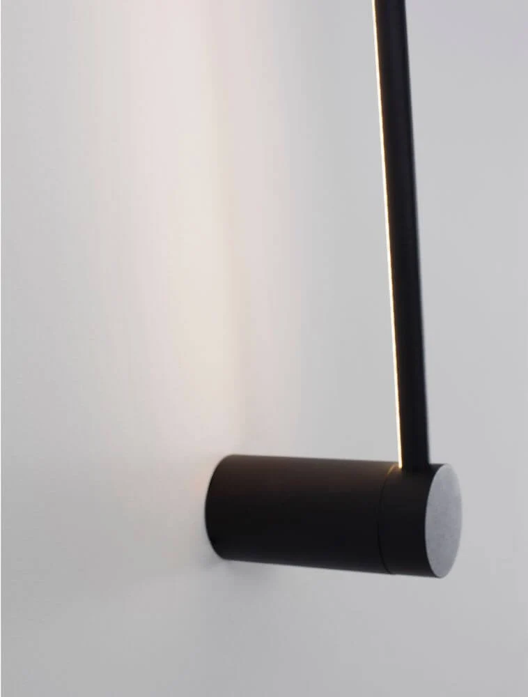 Synthesi LED Wandleuchte H 60cm 3000K