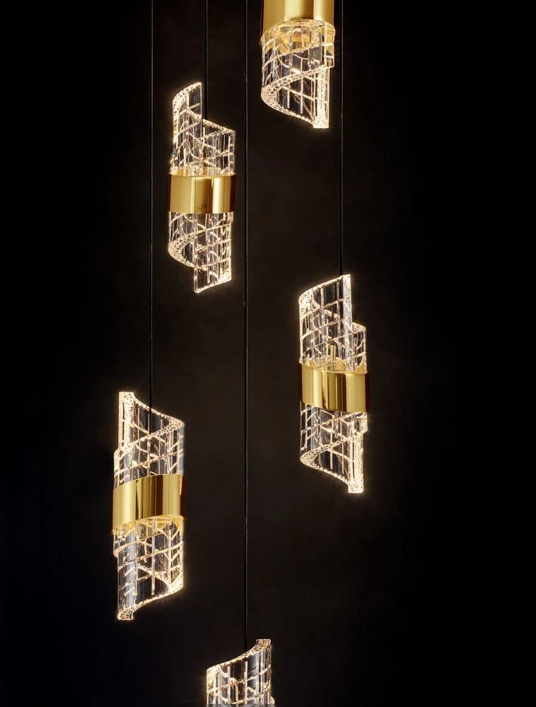 Seneca LED Pendelleuchte 5-flammig Ø 30cm 3000K Schwarz, Gold