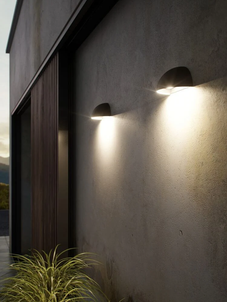 LED Außenwandlampe Arcus Smart IP54
