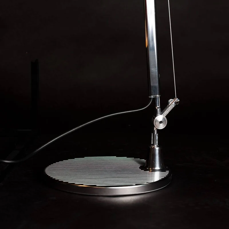 Artemide Tolomeo Basculante Tischlampe Ø 18cm Pergament