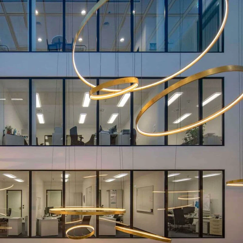s.luce Made LED-Ring XL Pendelleuchte Ø bis 230 cm Dimmbar RAL