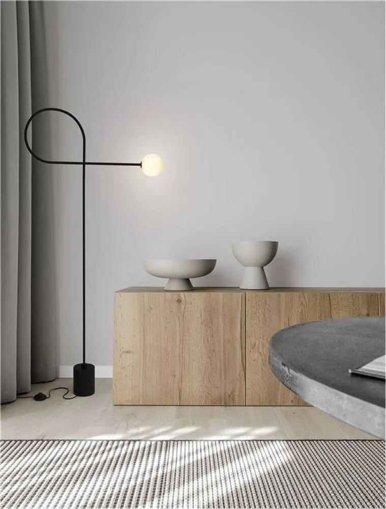 Dedalo Stehlampe Schwarz Glas Opal