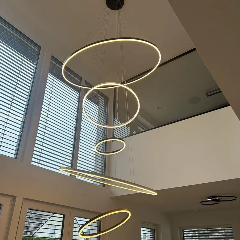 s.luce LED Ring Pendelleuchte 5-flammig Zentrisch