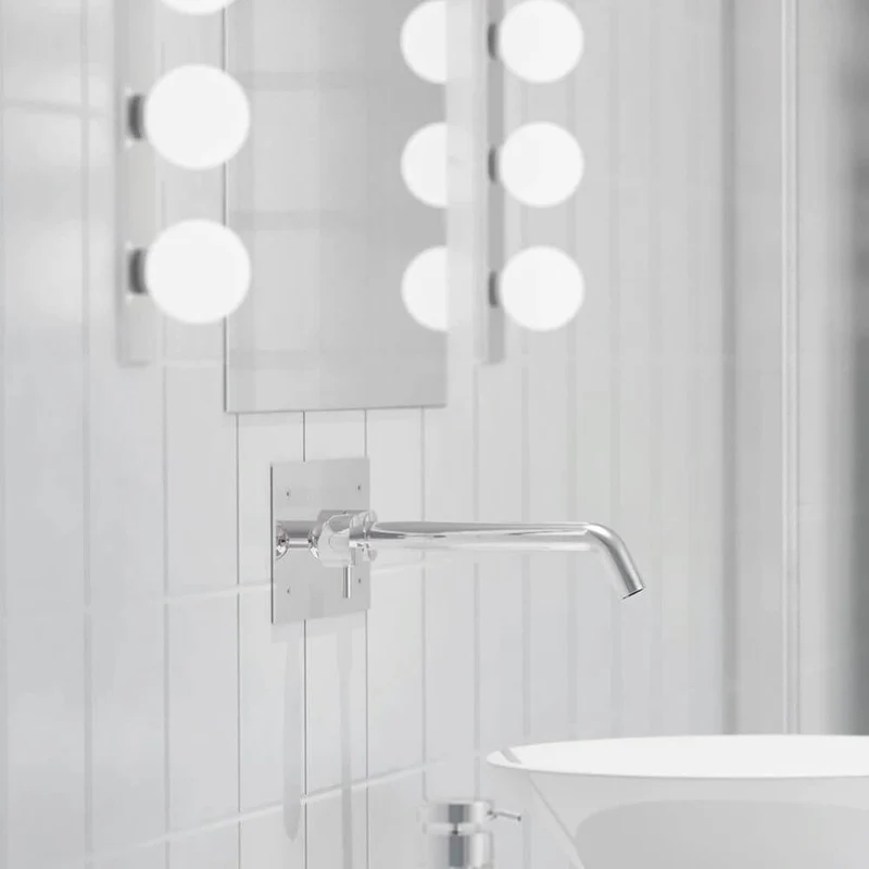 Azos Spiegel Wandleuchte 44cm IP44 Chrom, Weiß