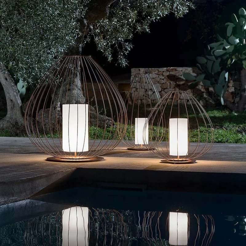 Karman Cell Outdoor-Bodenlampe IP65
