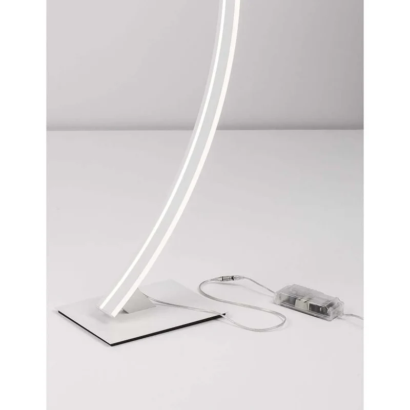 Breton LED Stehlampe 150cm