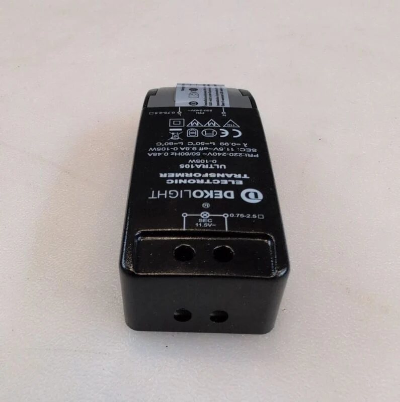 B-Ware Deko Light LED Trafo Konstantspannung dimmbar 105W 9.80A 11.5V schwarz
