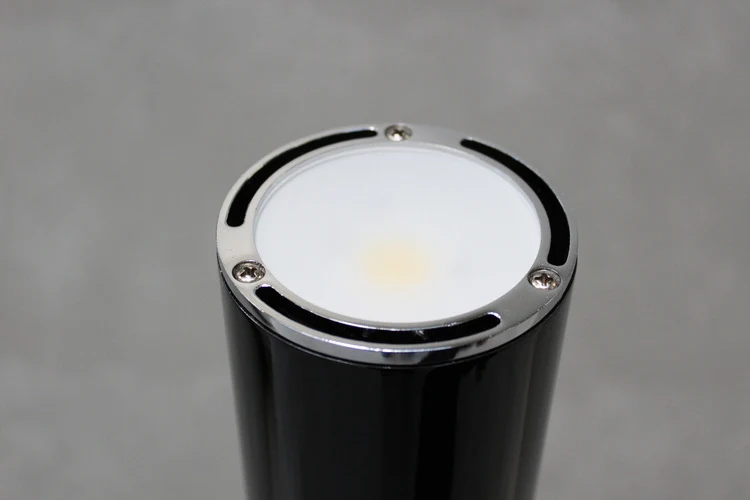 B-Ware Artemide Ilio Integralis Stehlampe 950 Standleuchte Deko-Stehleuchte LED schwarz