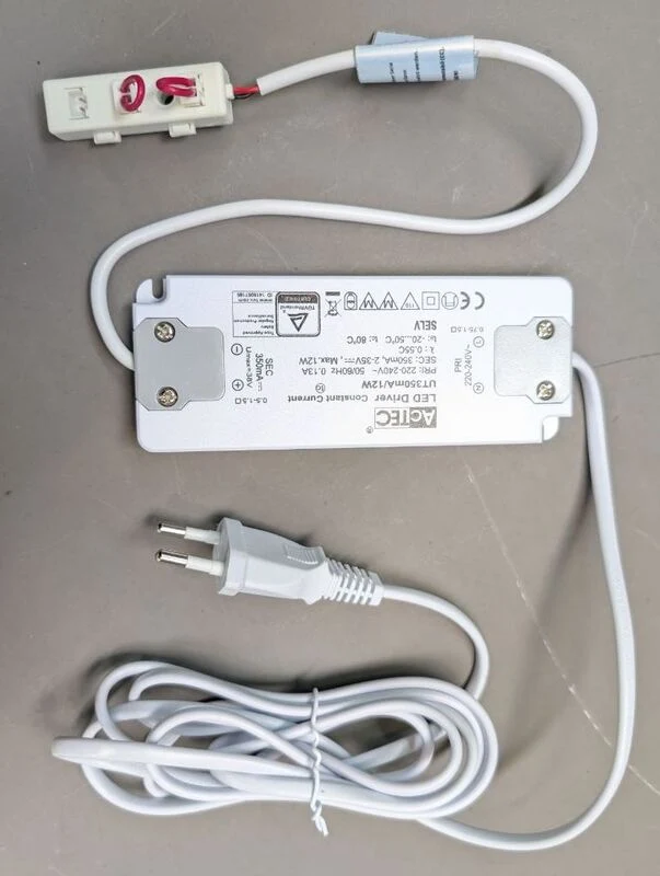 B-Ware Deko Light LED-Treiber Konstantstrom 0.35 A inkl. 3-fach Verteiler IP20 2480mm