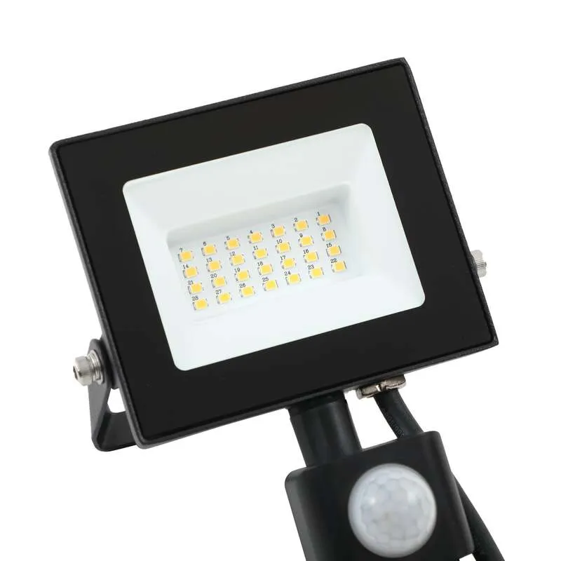 4x B-Ware Prios Außenstrahler LED 20W Maikel mit Bewegungsmelder 1620lm schwarz IP44 3000K